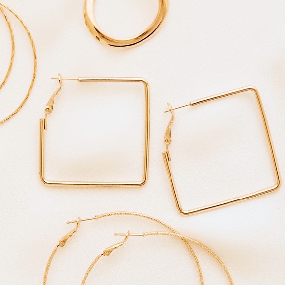 SoldOut11thStreet - Picture 4 of 7